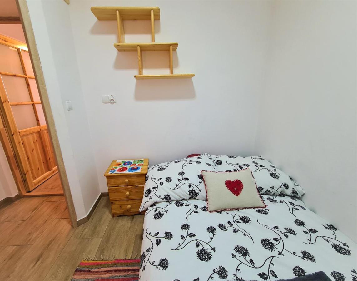 Apartament Z Kominkiem I Wanna Истебна Екстериор снимка